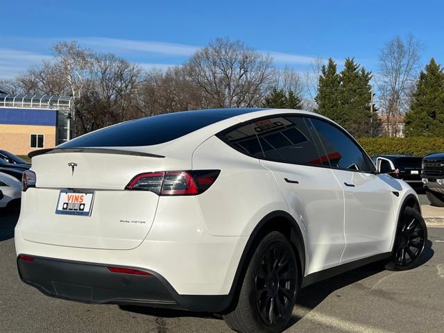 Used 2023 Tesla Model Y Long Range image 11
