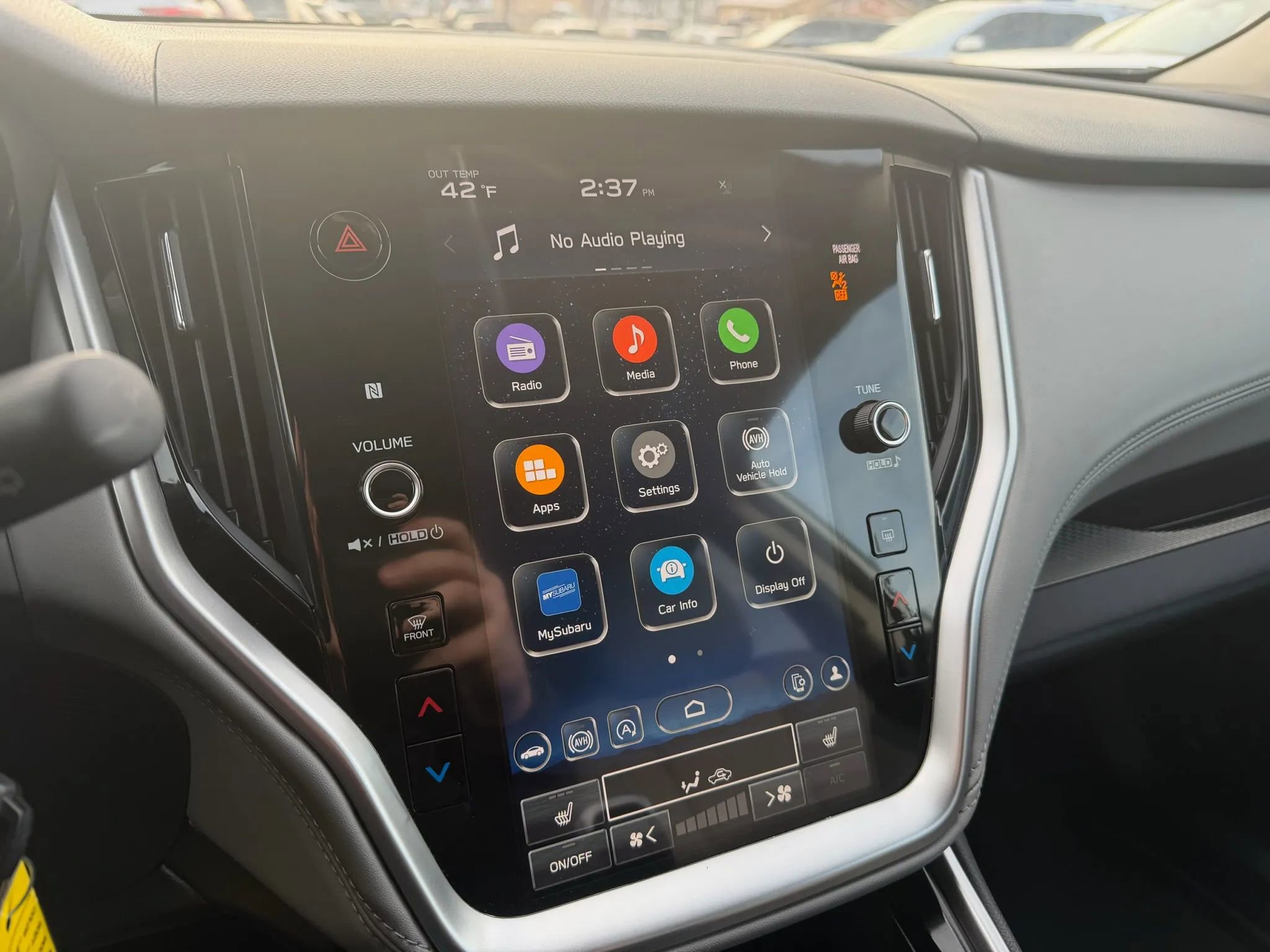 Used 2024 Subaru Outback Premium image 15