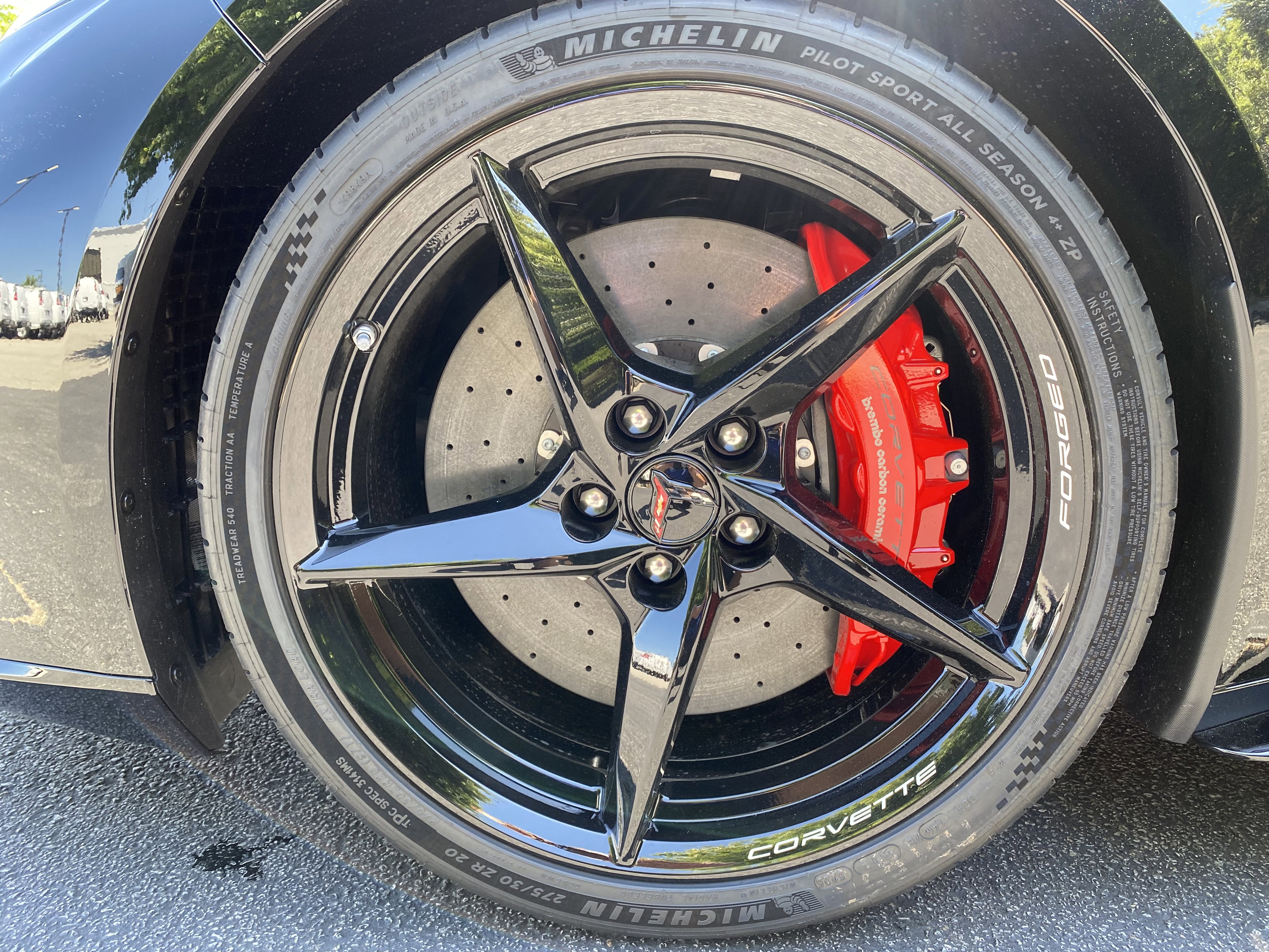 New 2026 Chevrolet Corvette E-Ray AWD/4WD image 14