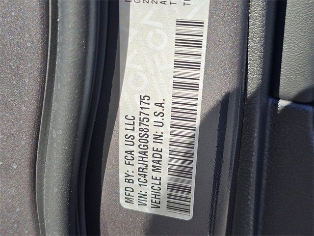 New 2025 Jeep Grand Cherokee Altitude image 30