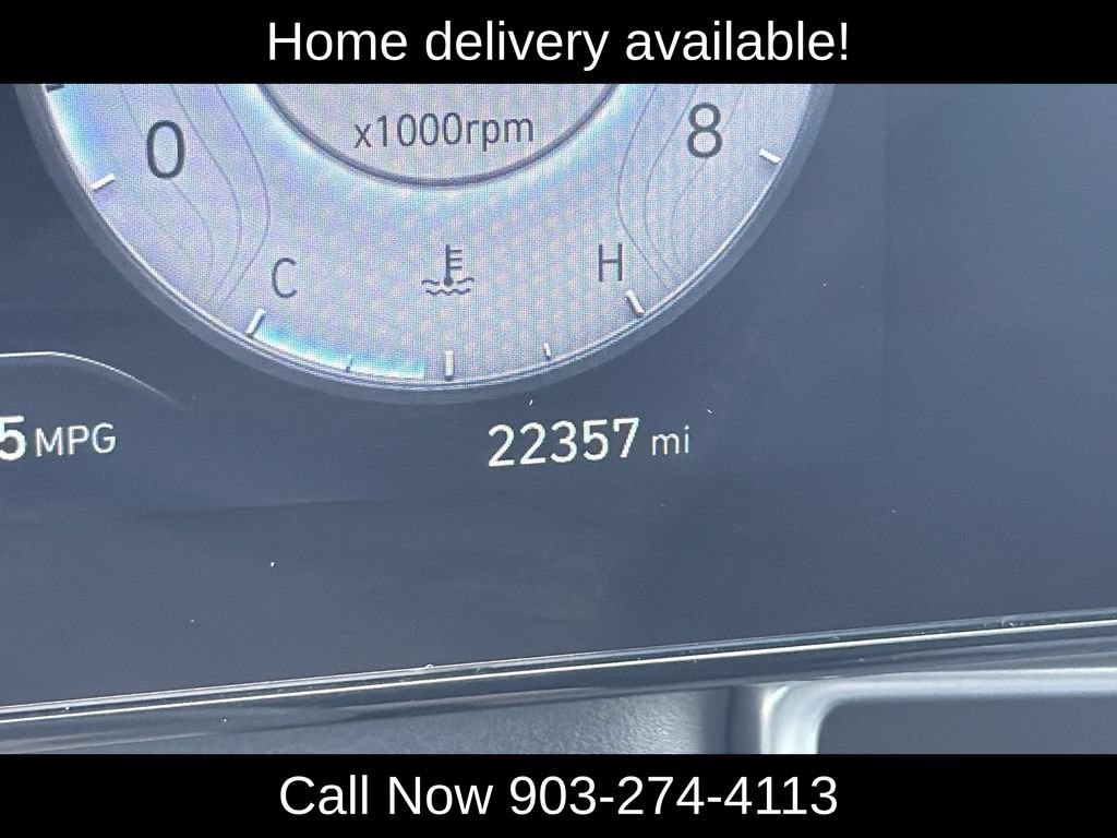Used 2025 Hyundai Elantra SEL FWD image 16