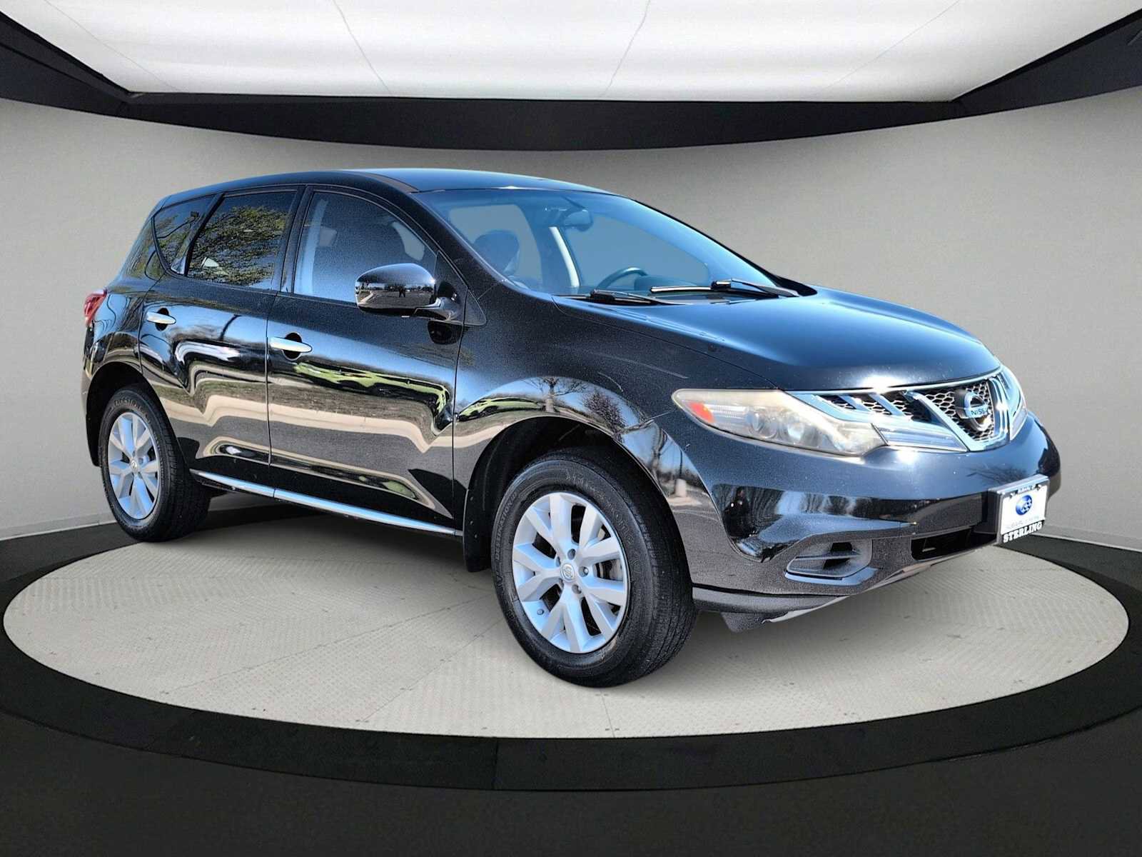 Used 2012 Nissan Murano S FWD image 2