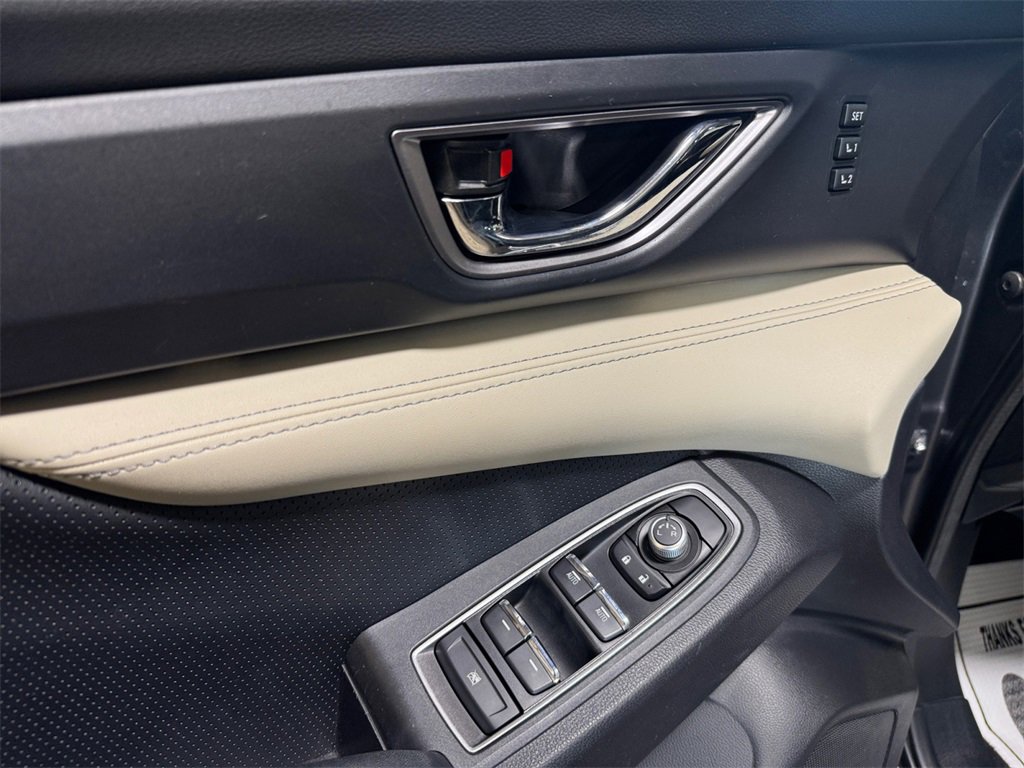 Used 2022 Subaru Ascent Limited w/ Technology Package image 14