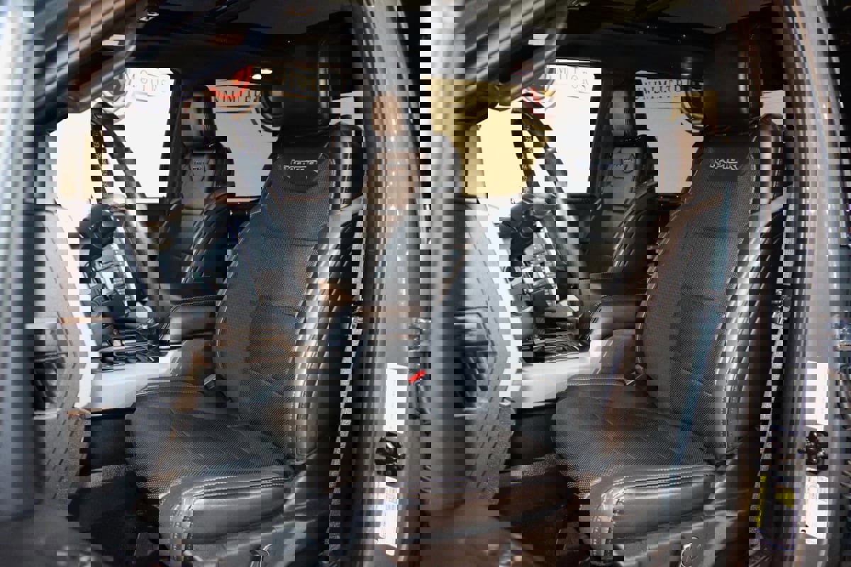 Used 2020 Ford F150 Raptor w/ Equipment Group 802A Luxury image 43