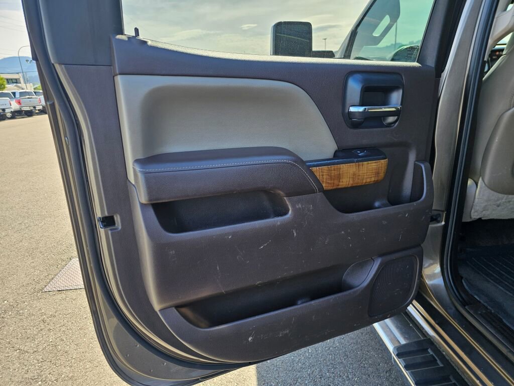 Used 2015 GMC Sierra 3500 SLT w/ Duramax Plus Package AWD/4WD image 12