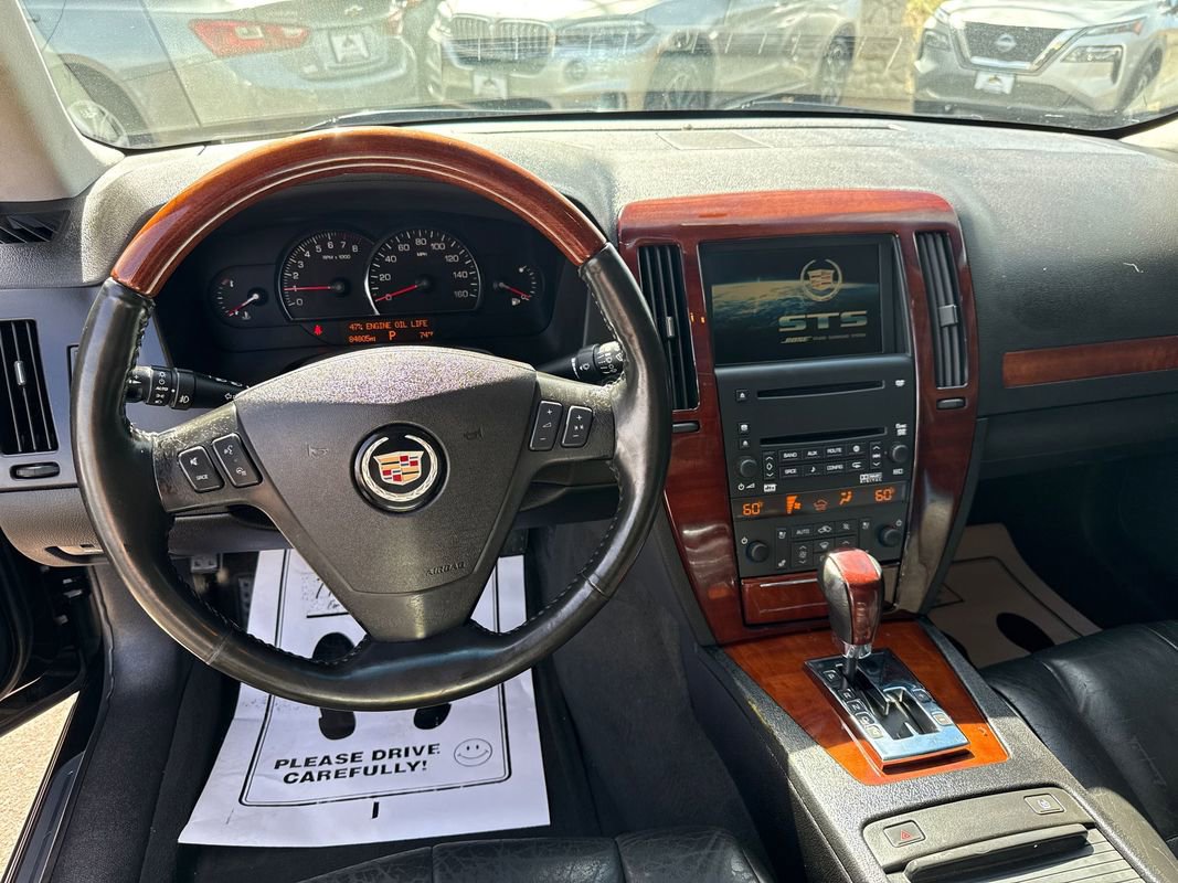 Used 2006 Cadillac STS V8 w/ Preferred Equipment Group RWD image 10