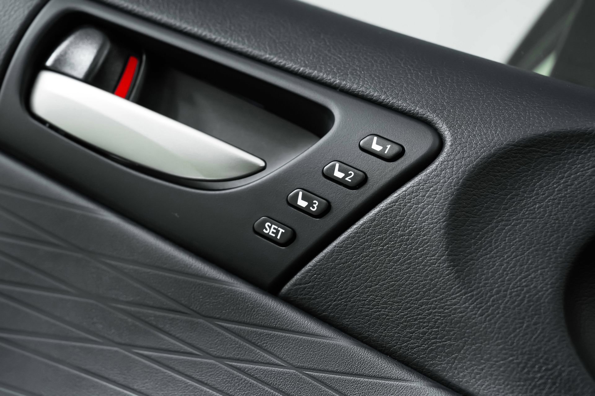 Used 2025 Lexus IS 500 w/ F-Sport Performance image 75