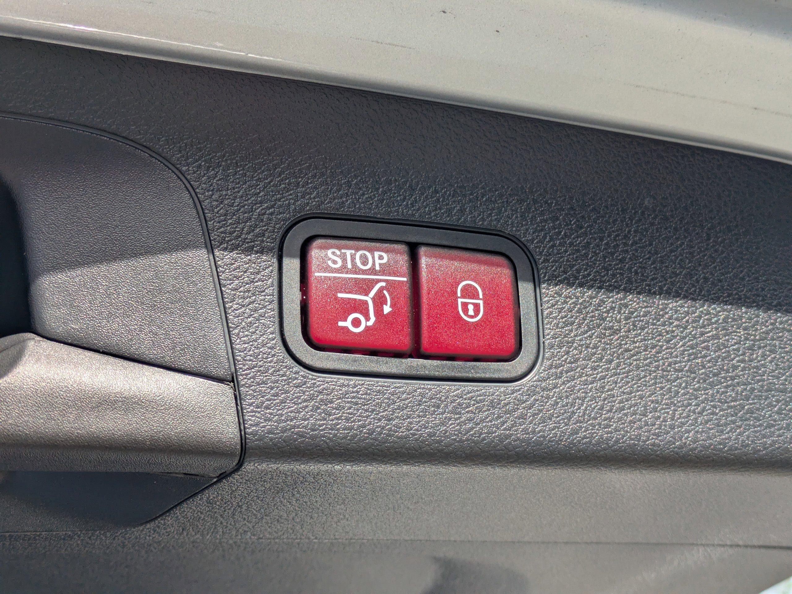 Certified 2024 Mercedes-Benz GLS 450 4MATIC image 14