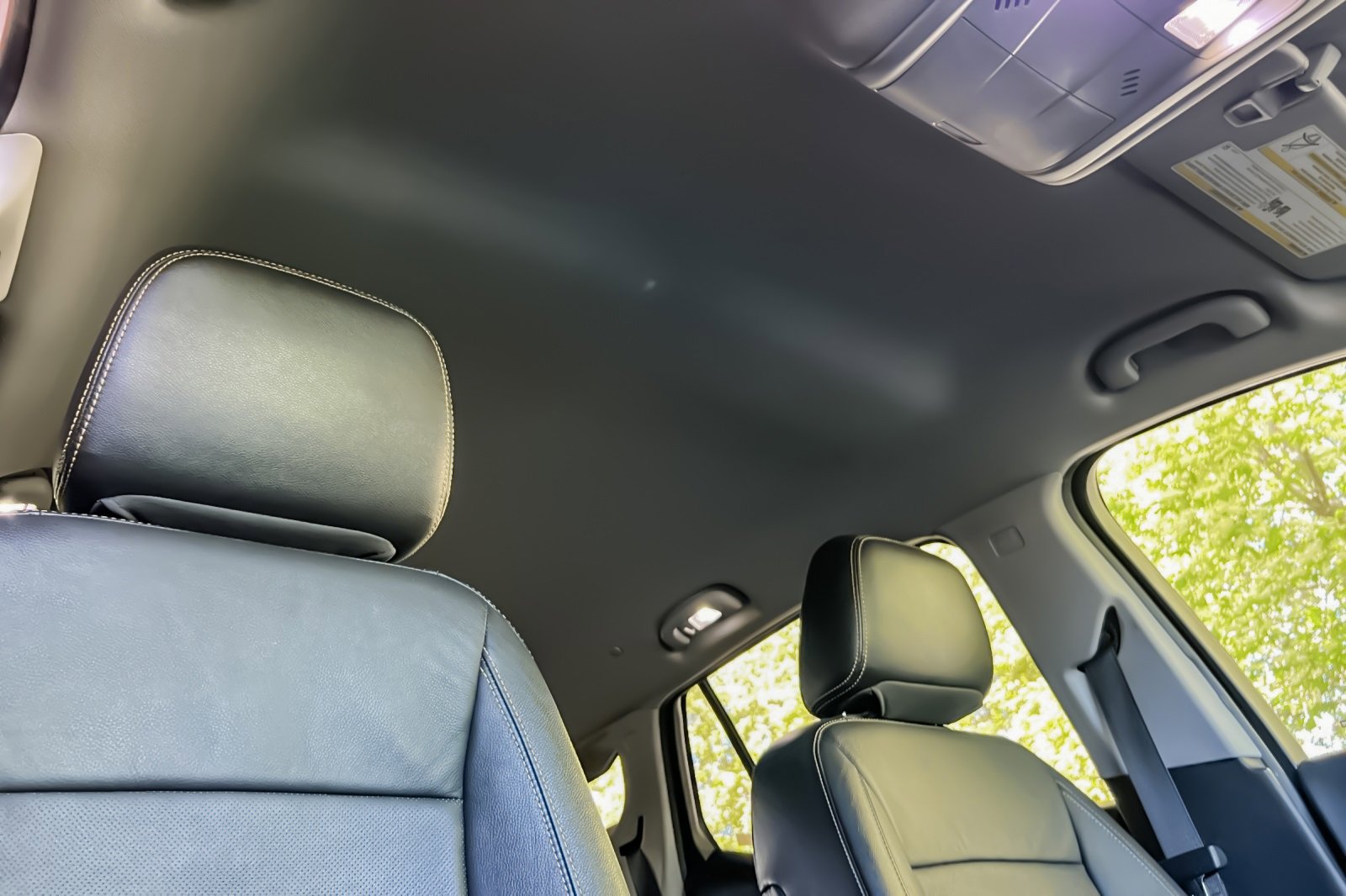 Used 2020 GMC Terrain SLT image 17