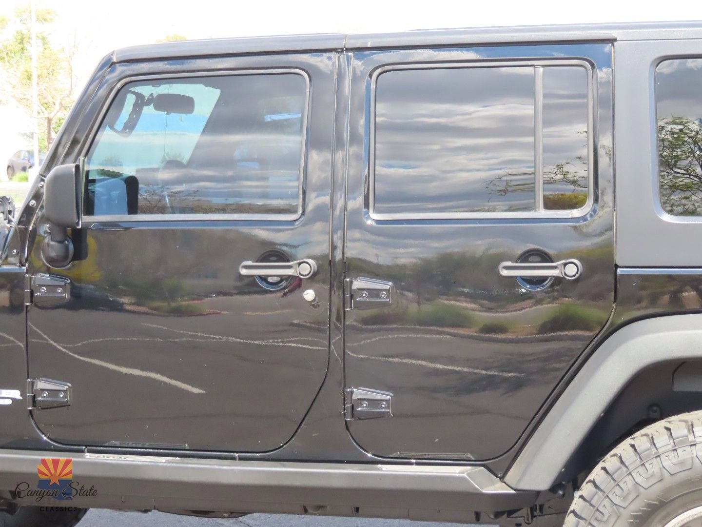 Used 2009 Jeep Wrangler Unlimited Rubicon w/ Trailer Tow Group image 19