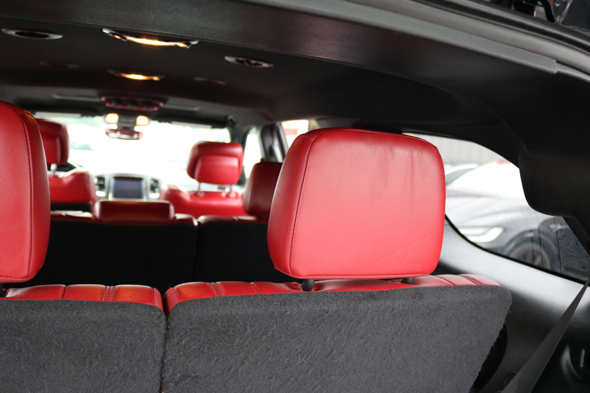 Used 2018 Dodge Durango R/T w/ Trailer Tow Group IV image 47