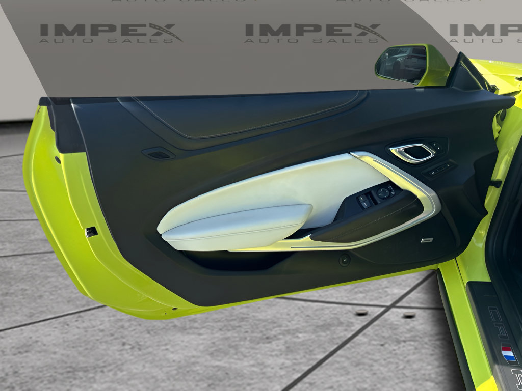Used 2021 Chevrolet Camaro SS RWD image 22