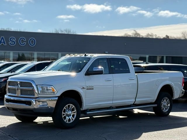 Used 2018 RAM 3500 Laramie w/ Convenience Group image 24