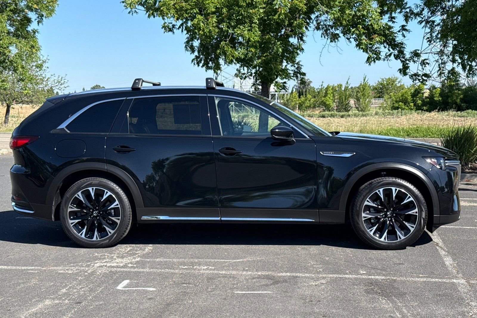 Certified 2024 MAZDA CX-90 Plug-In Hybrid w/ Premium Plus AWD/4WD image 3