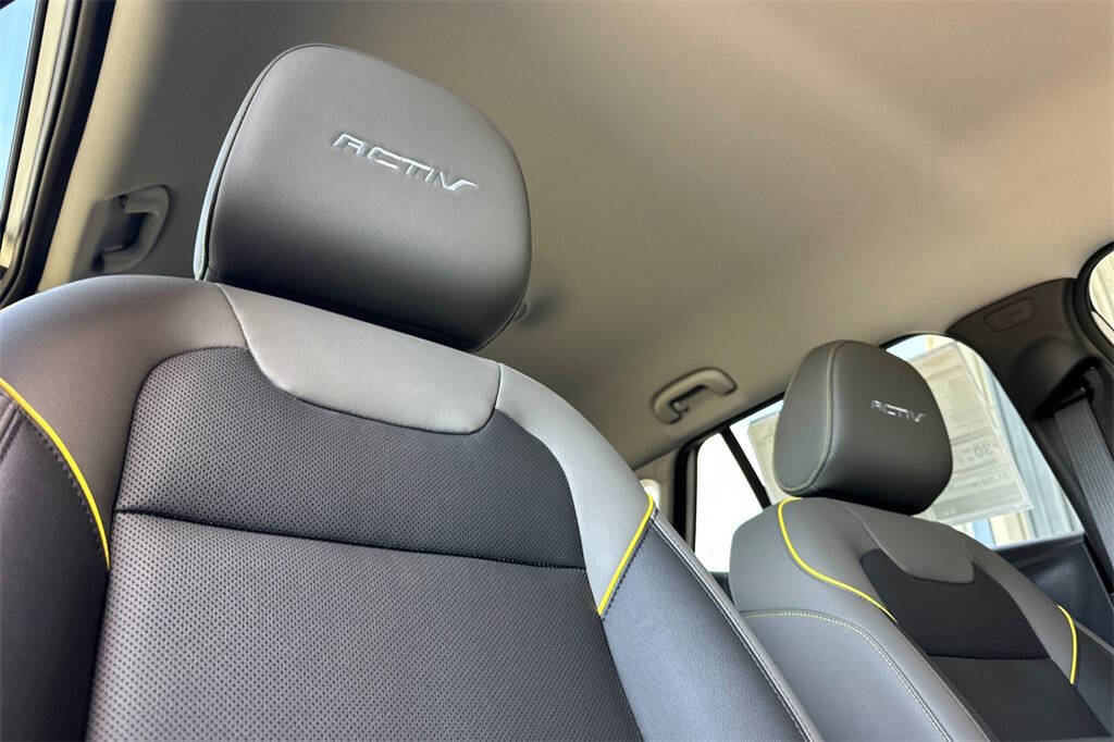 New 2025 Chevrolet Trax ACTIV w/ Driver Confidence Package image 18