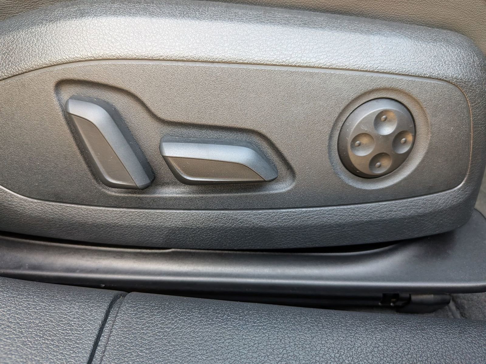 Used 2024 Audi A5 2.0T Premium image 39