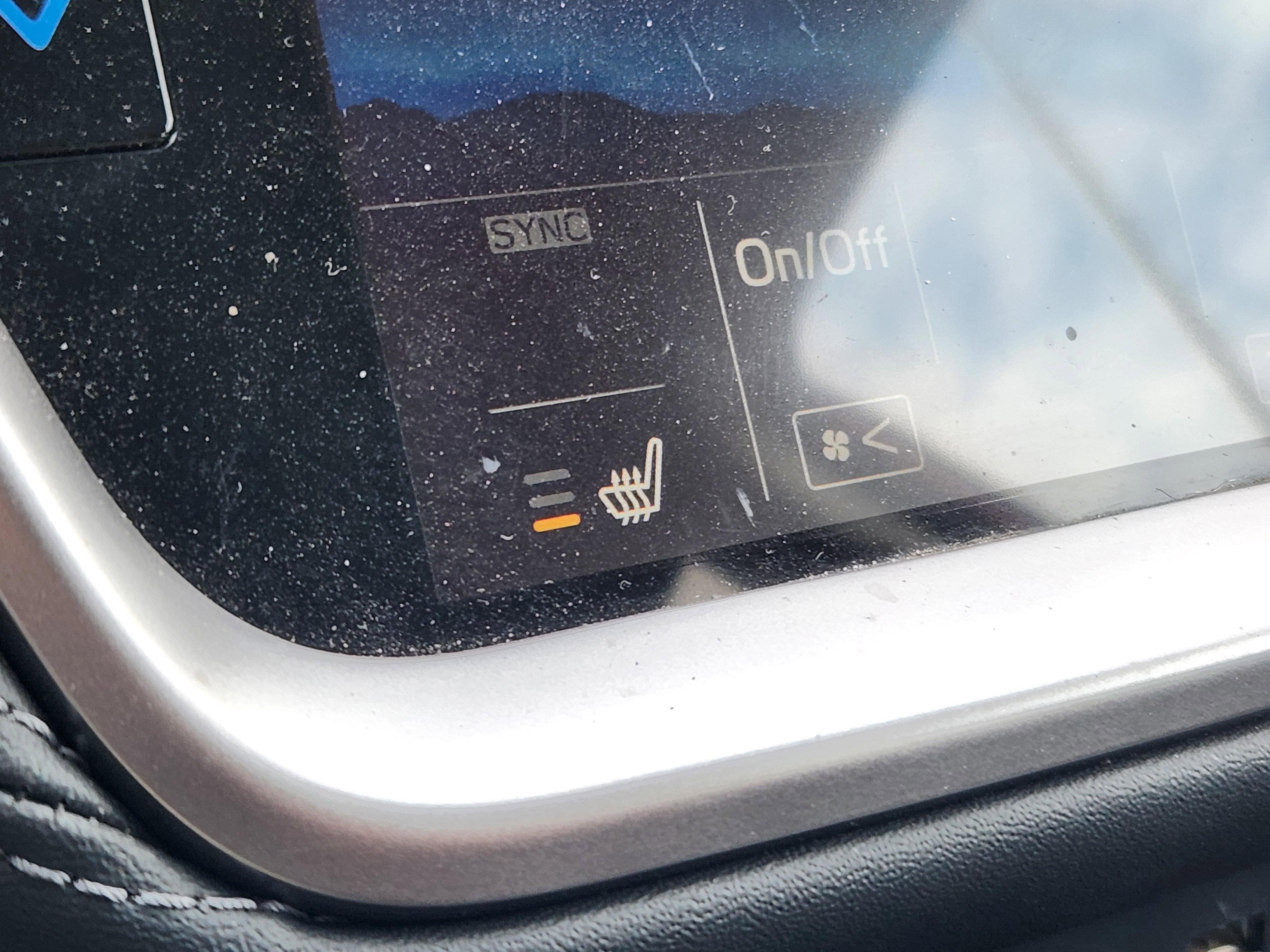 Used 2020 Subaru Outback Premium image 26