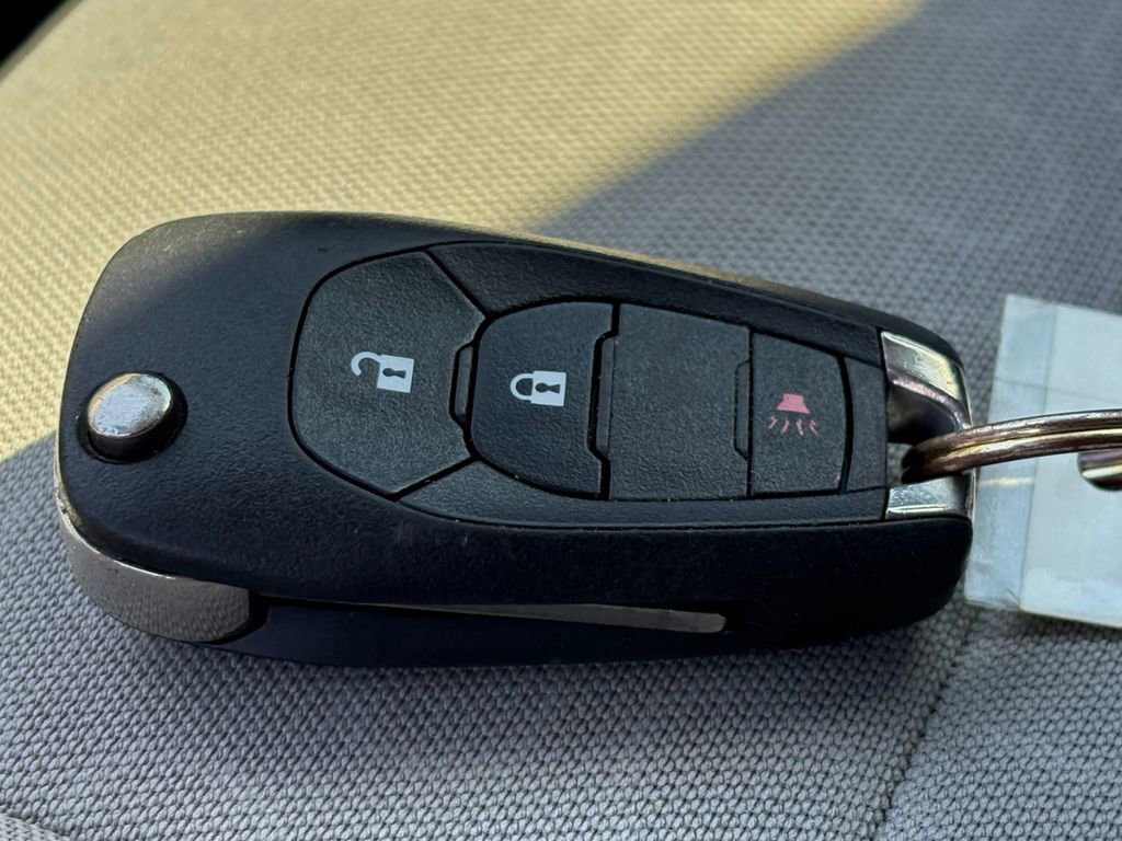 Used 2020 Chevrolet Trax LS image 24