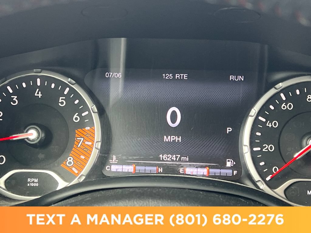 Used 2022 Jeep Renegade Trailhawk AWD/4WD image 21