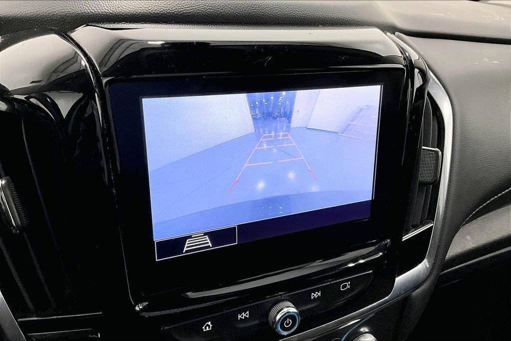 Used 2021 Chevrolet Traverse LT image 29