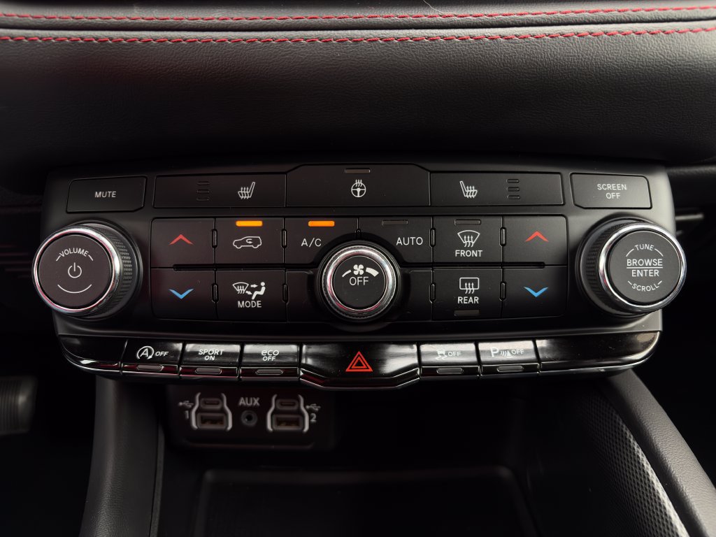 Used 2026 Dodge Durango GT AWD/4WD image 32