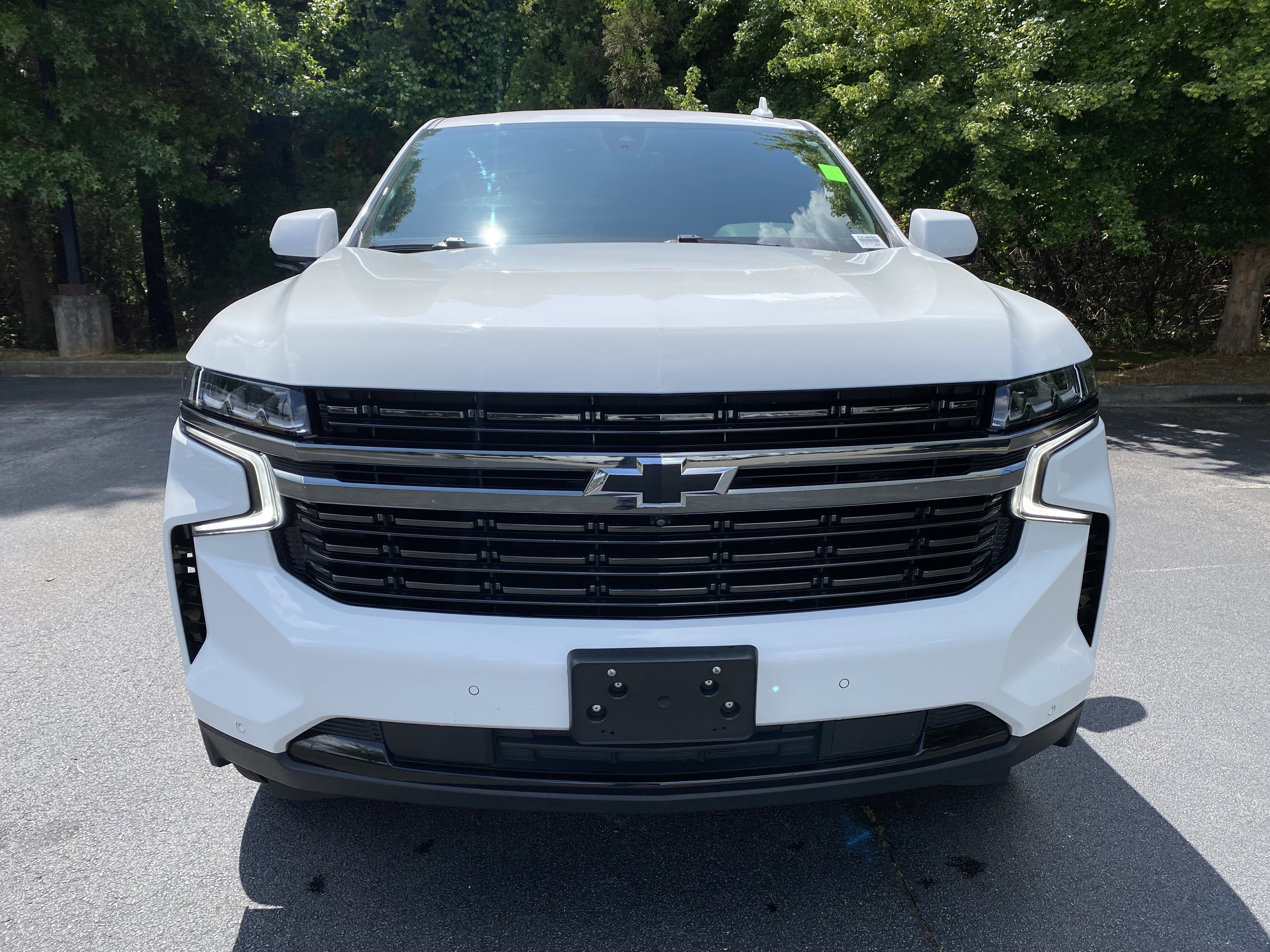 Used 2022 Chevrolet Tahoe RST w/ Luxury Package AWD/4WD image 3