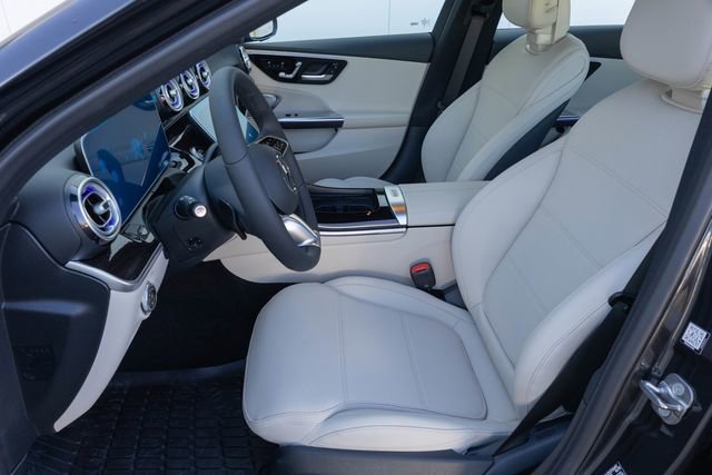 New 2026 Mercedes-Benz C 300 4MATIC Sedan image 14