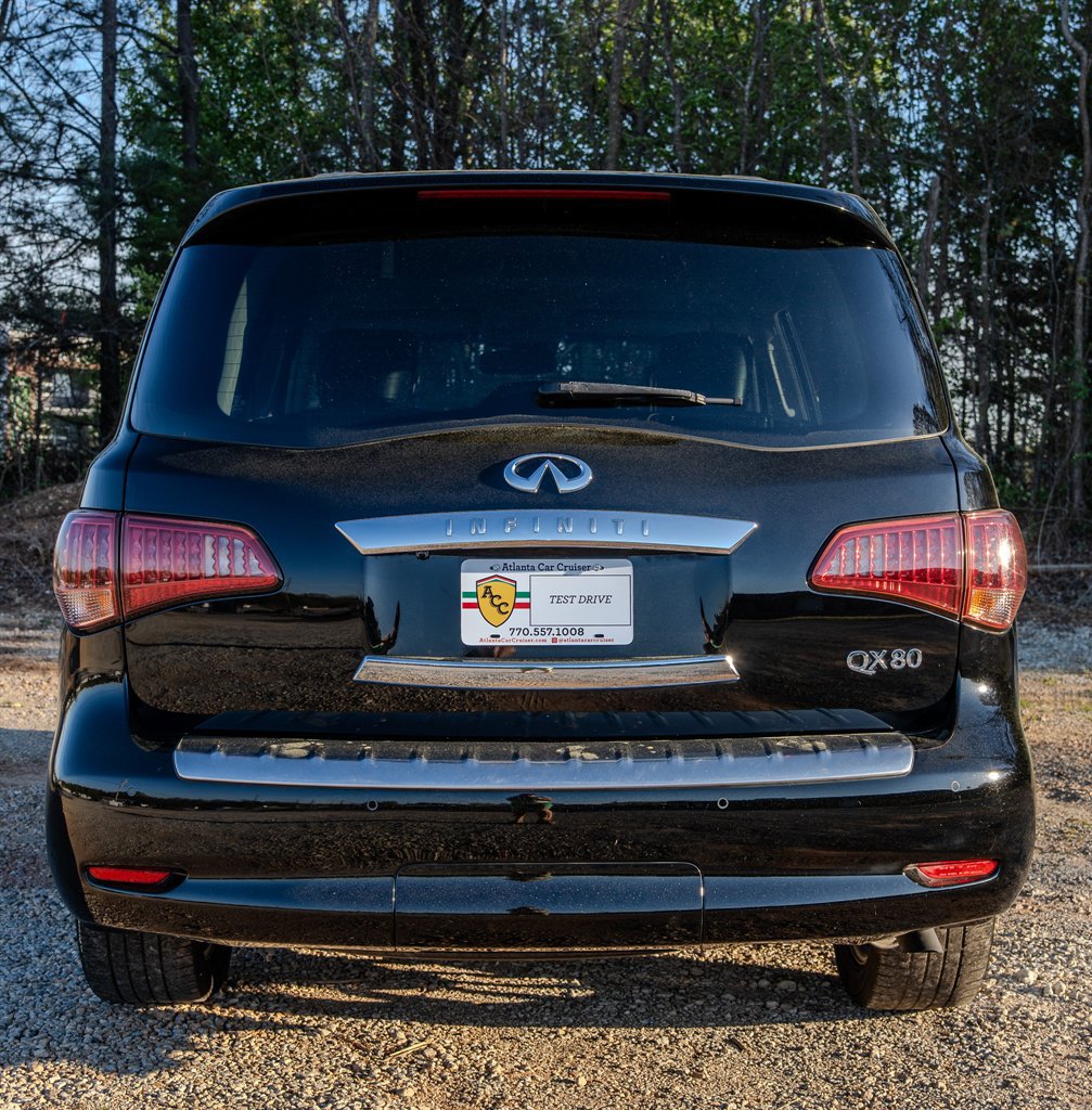 Used 2017 INFINITI QX80 2WD w/ Driver Assistance Package image 4