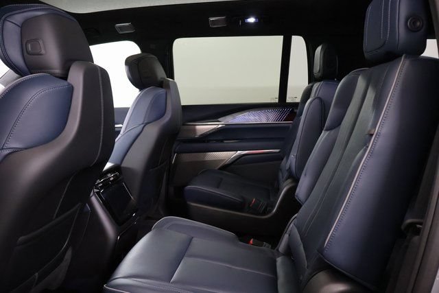 New 2026 Cadillac Escalade IQL Sport 2 w/ LPO, ONYX Package AWD/4WD image 28