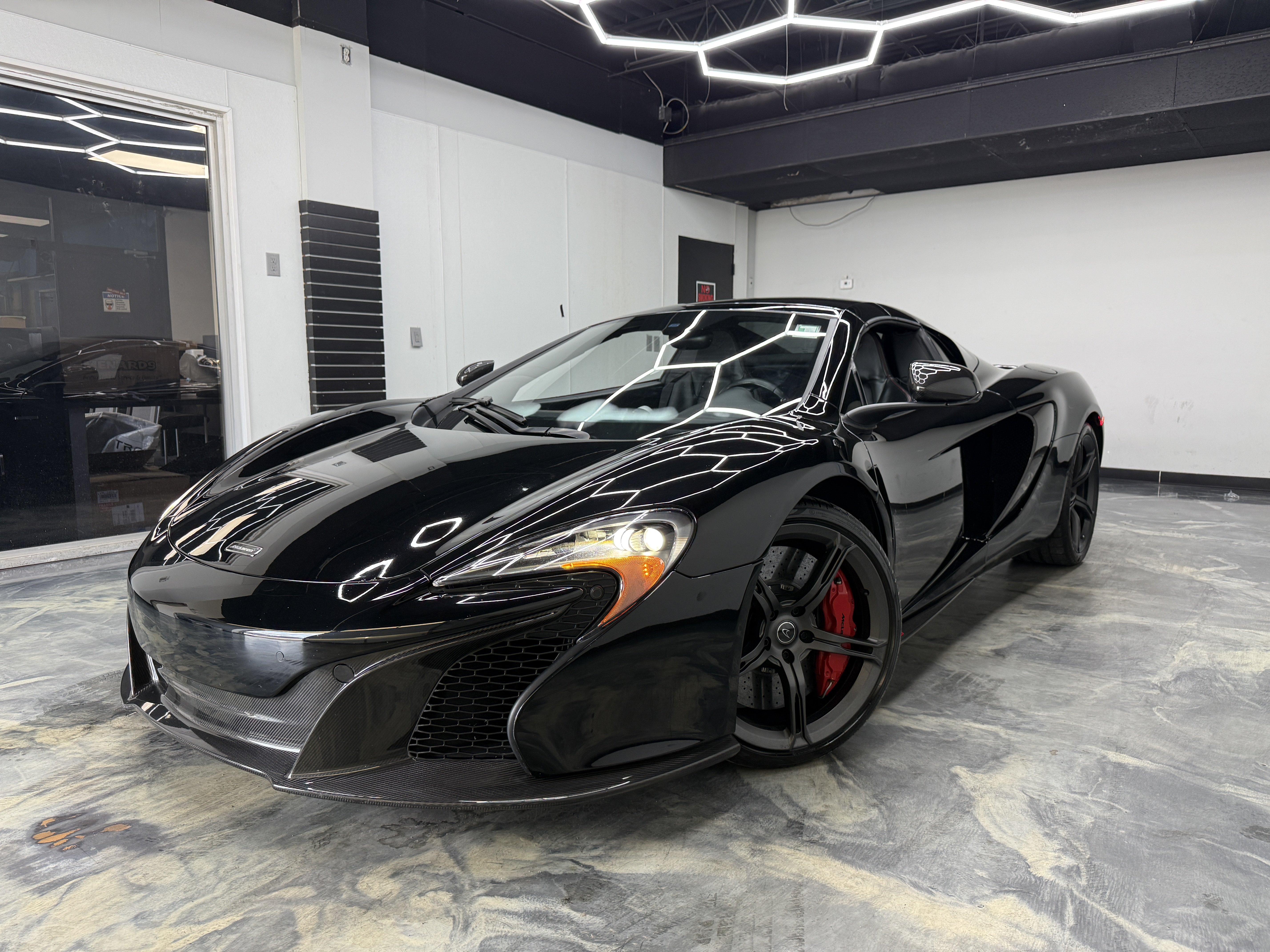 Used 2016 McLaren 650S Spider RWD image 7