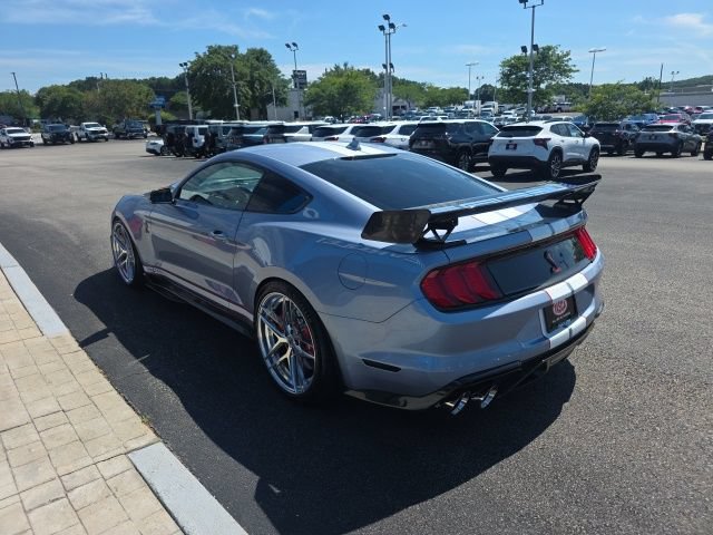 Used 2022 Ford Mustang Shelby GT500 w/ Technology Package RWD image 5