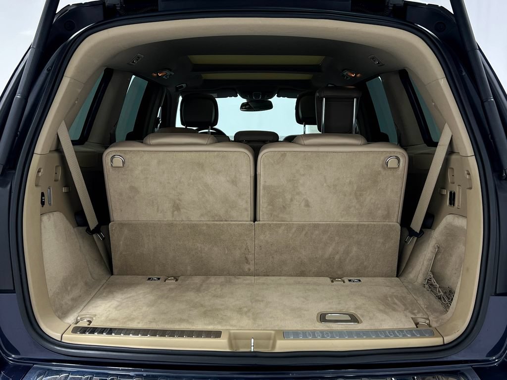 Used 2015 Mercedes-Benz GL 550 4MATIC image 29