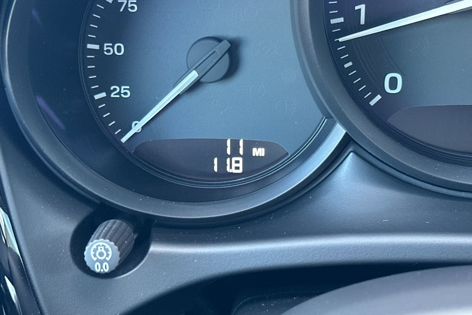 New 2026 Porsche Macan AWD/4WD image 33