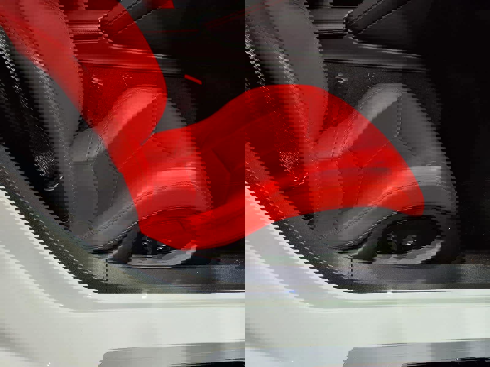 Used 2024 Chevrolet Corvette Stingray Coupe w/ 1LT image 24