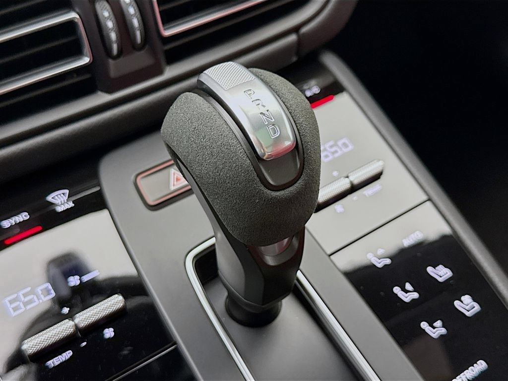 New 2026 Porsche Macan GTS AWD/4WD image 23