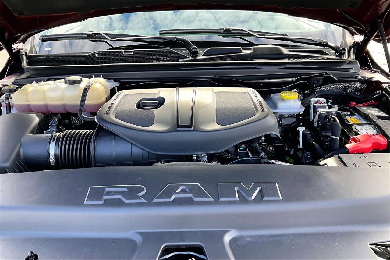Certified 2025 RAM 1500 Big Horn image 35