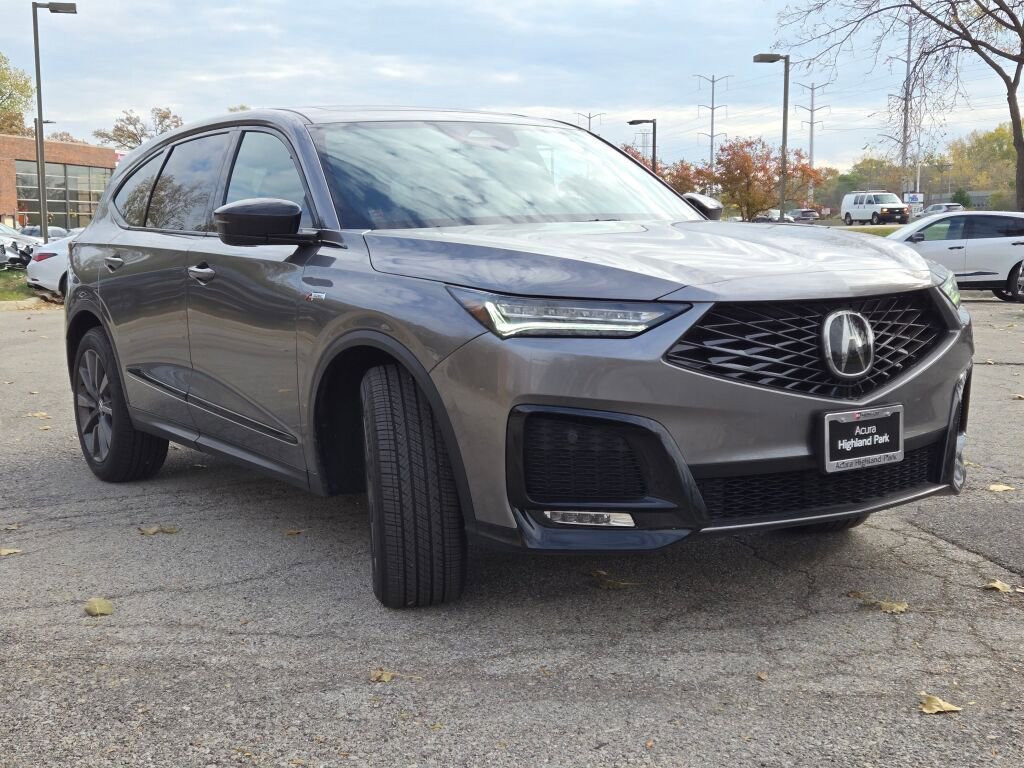 Used 2025 Acura MDX A-Spec image 5