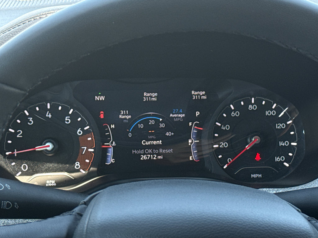 Used 2024 Jeep Compass Latitude AWD/4WD image 33
