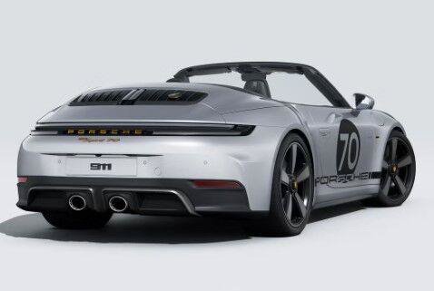 New 2026 Porsche 911 GTS RWD image 5