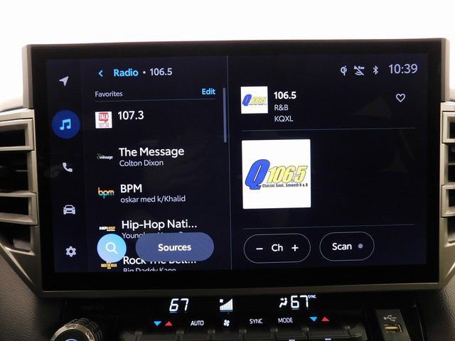 Used 2025 Toyota Tundra Limited image 36