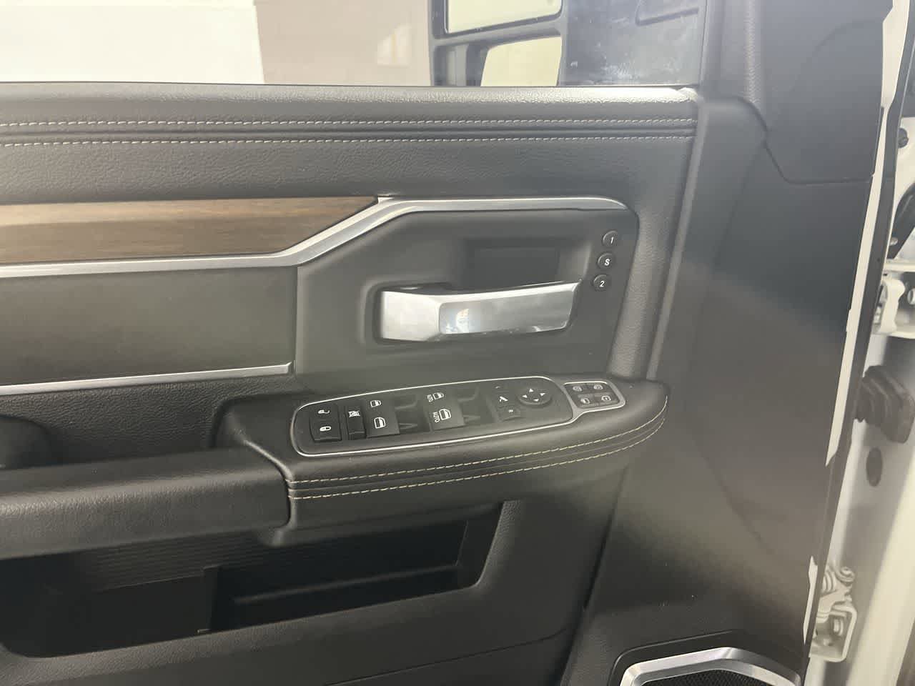 Used 2024 RAM 2500 Laramie image 13