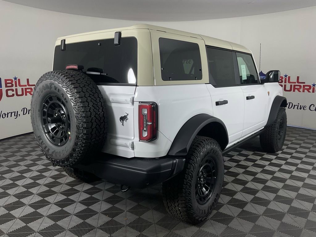 New 2026 Ford Bronco Badlands image 3