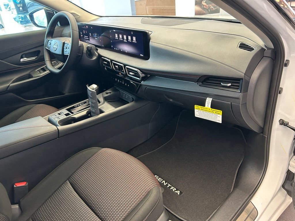 New 2026 Nissan Sentra SR w/ Floor Mat Package FWD image 40