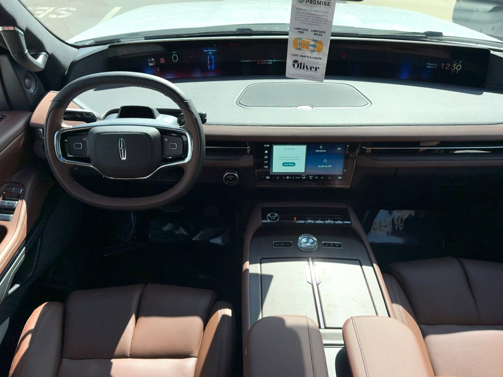 New 2026 Lincoln Navigator Reserve AWD/4WD image 28