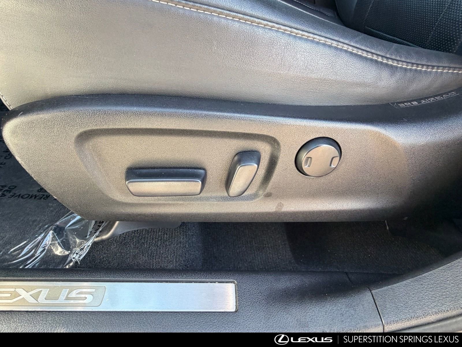 Used 2017 Lexus RX 350 350 w/ Accessory Package image 17