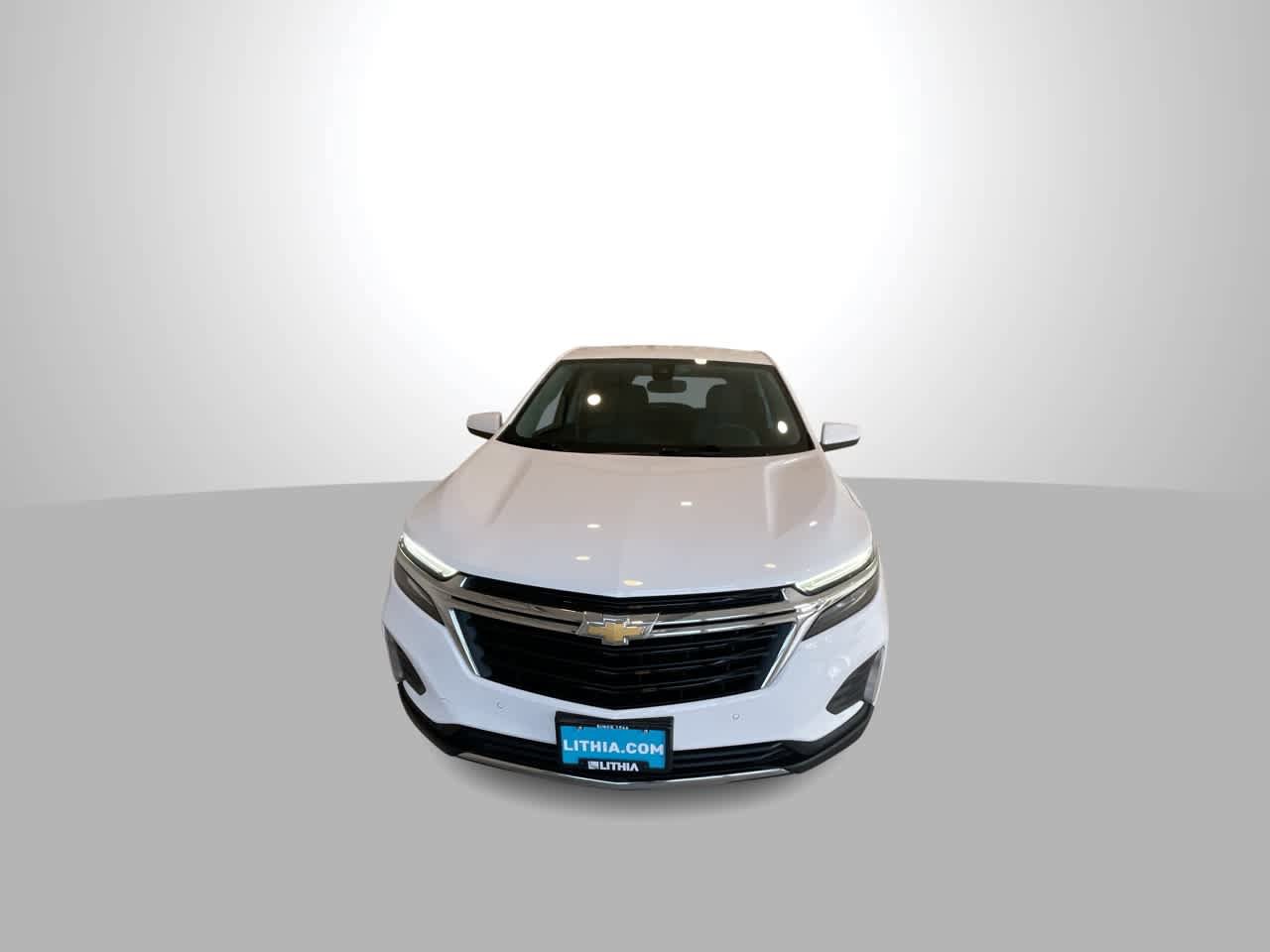 Used 2023 Chevrolet Equinox LT w/ LPO, Floor Liner Package AWD/4WD image 3