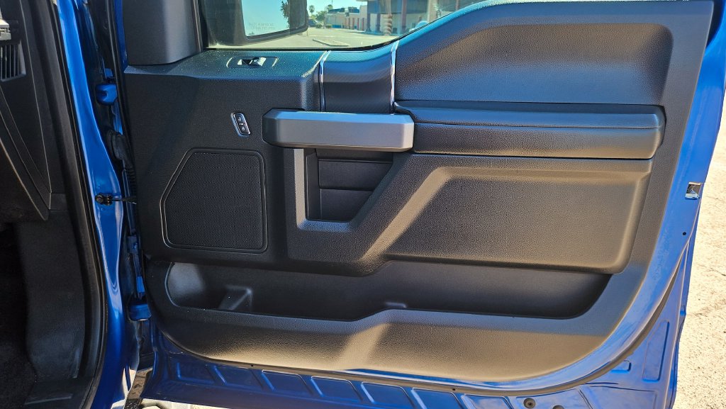 Used 2018 Ford F150 XLT w/ Equipment Group 302A Luxury AWD/4WD image 18