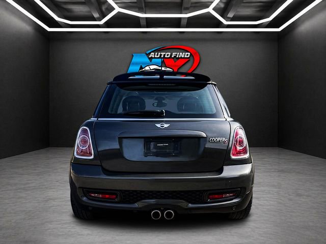 Used 2013 MINI Cooper S w/ Premium Pkg 2 FWD image 10