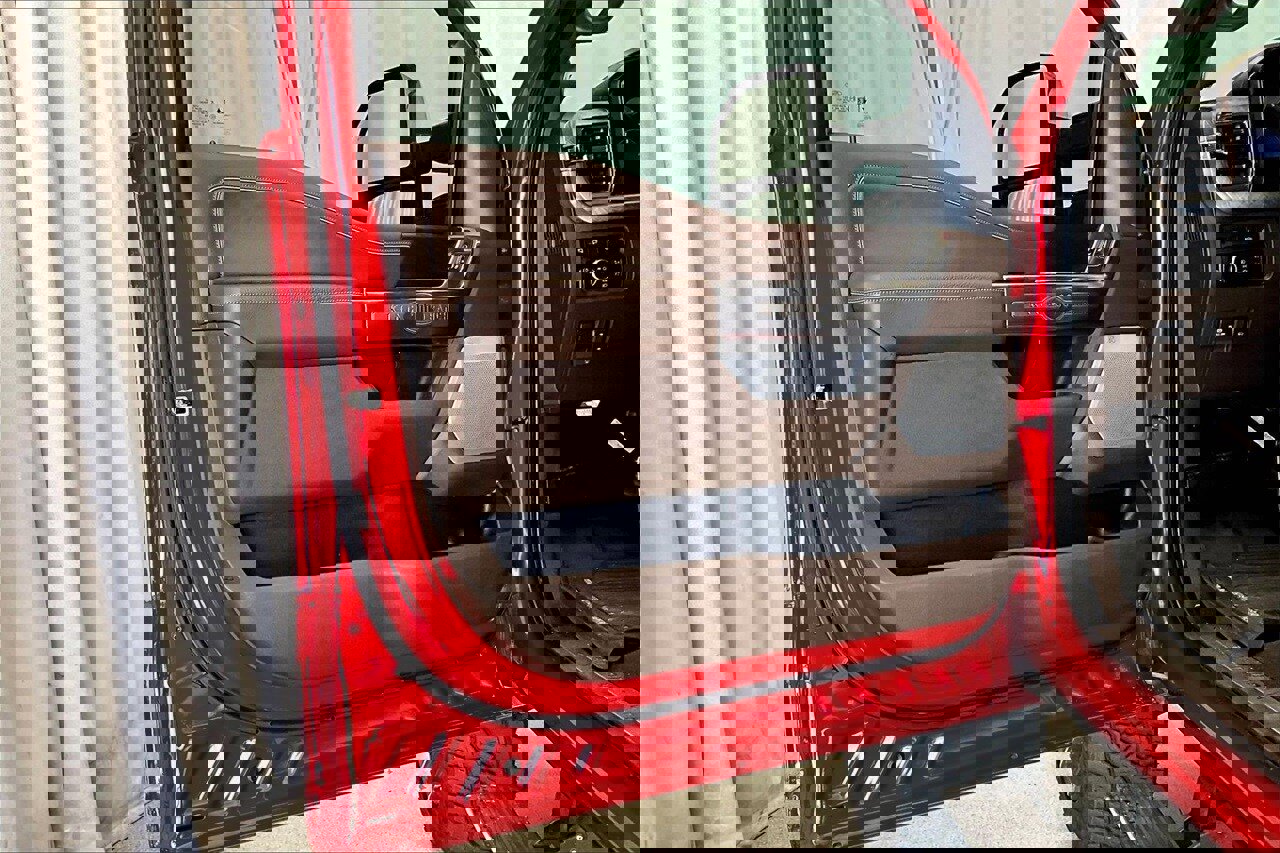 Used 2023 Ford F250 King Ranch w/ Chrome Package image 21