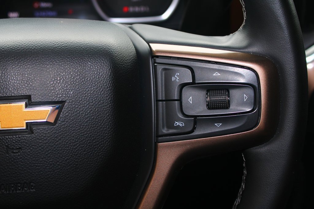 Used 2023 Chevrolet Silverado 3500 High Country image 20